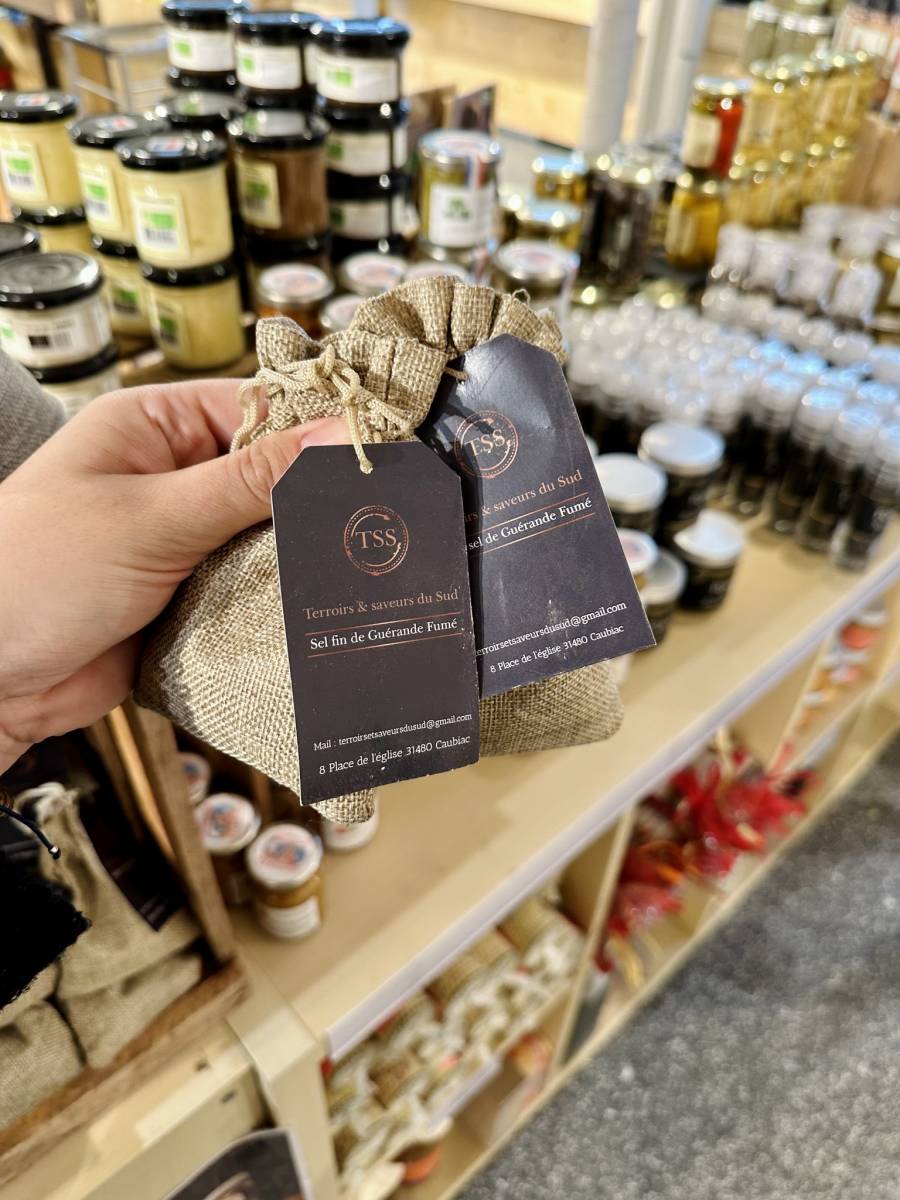 Épicerie salée et sucrée dans votre magasin d’alimentation Épicerie salée et sucrée dans votre magasin d’alimentation