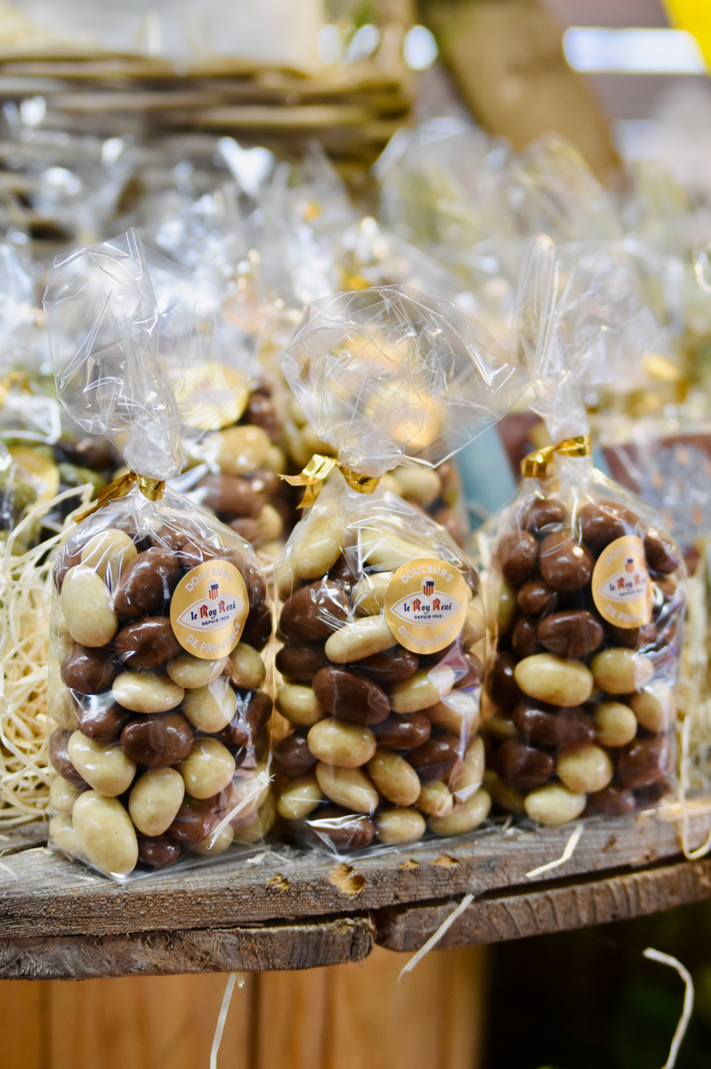 hocolats, calissons, nougats et pâtes de fruits de la marque Le Roy René pour Pâques proche de Toulon hocolats, calissons, nougats et pâtes de fruits de la marque Le Roy René pour Pâques proche de Toulon