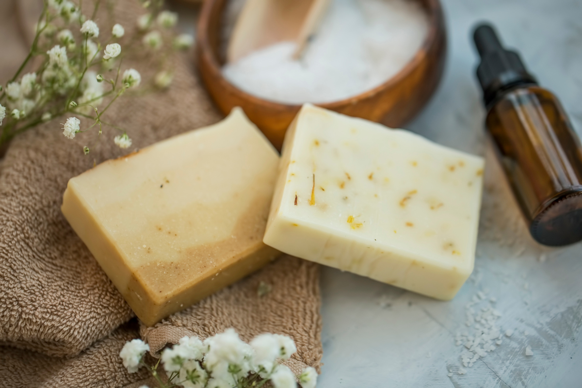 savons hypoallergéniques pour peau sensible de la marque Rampal Latour, à La Crau proche de Hyères dans Le Var savons hypoallergéniques pour peau sensible de la marque Rampal Latour, à La Crau proche de Hyères dans Le Var