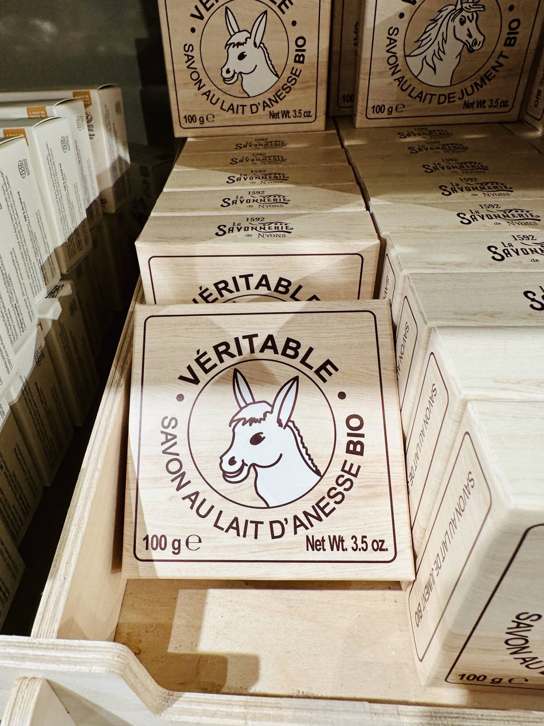 Les avantages du lait d’ânesse sur votre peau, à La Crau proche de La Valette-du-Var